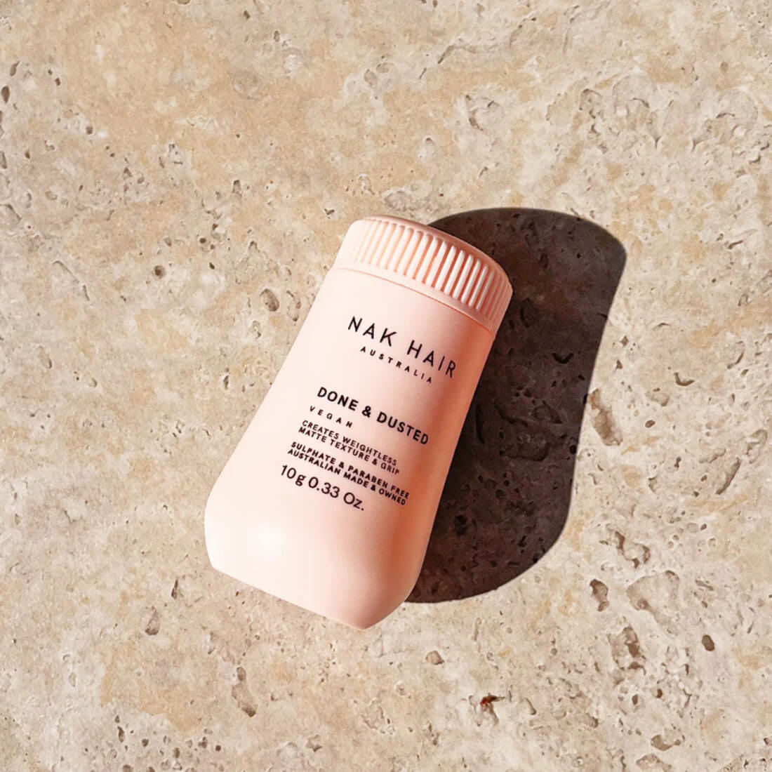 Done & Dusted hårpudder fra NAK Hair