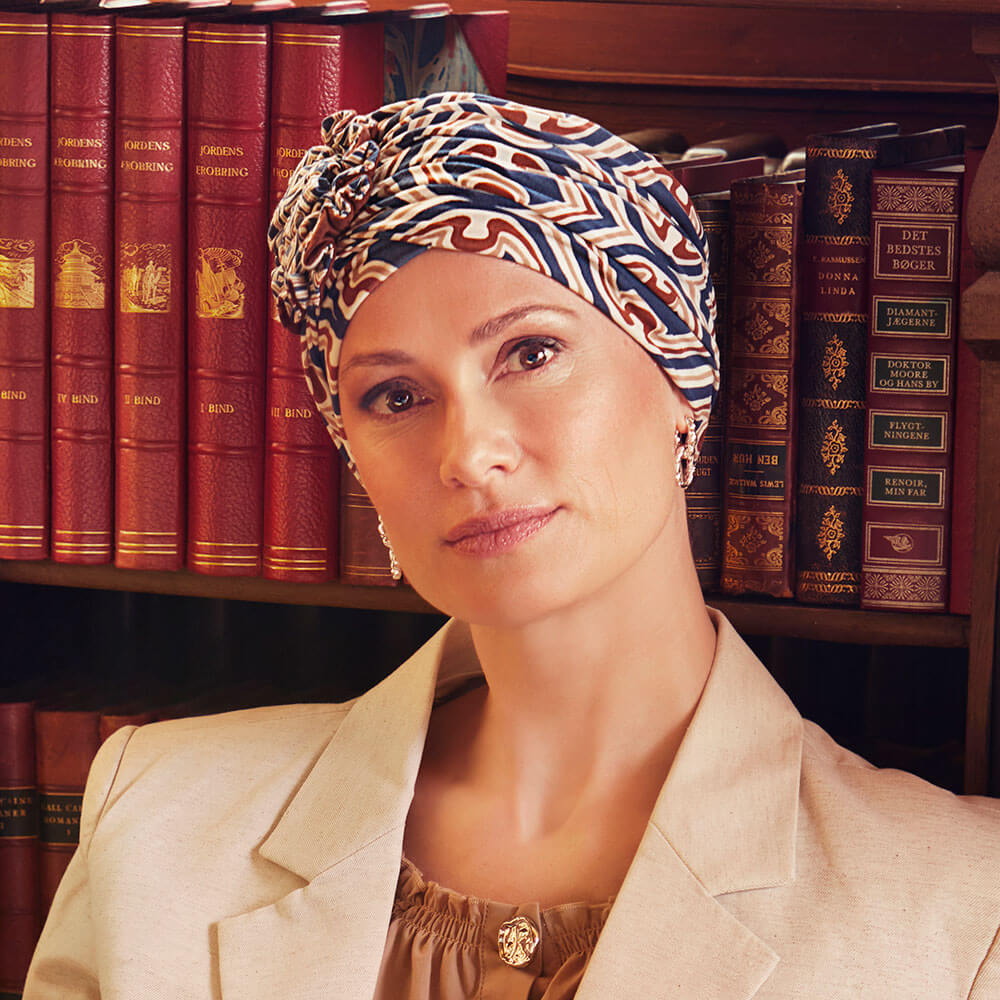 Lotus Turban, Endless Shapes Of Blue