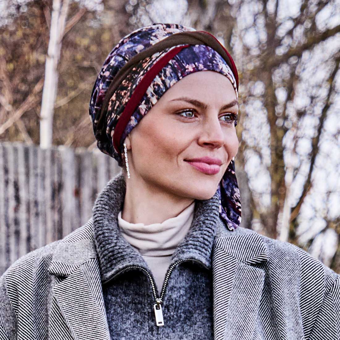 Turban tørklæde med pandebånd og bindebånd, der giver et væld af stylingmuligheder