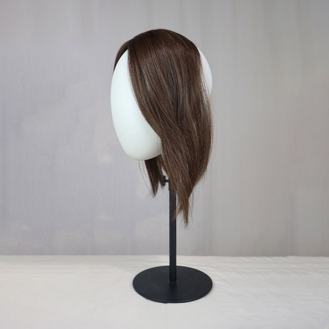 Toftild Frontal Mono Topper 30 cm klipseillä - väri 8K