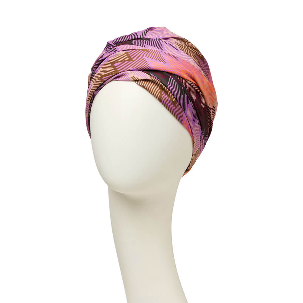 Sapphire Turban med smukt mønster og pandebånd der giver fylde.