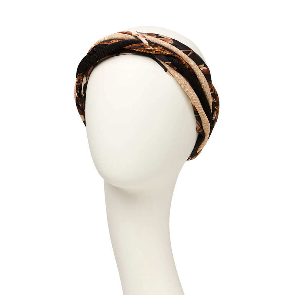 Scarlet Turban med elegant og fyldigt pandebånd.