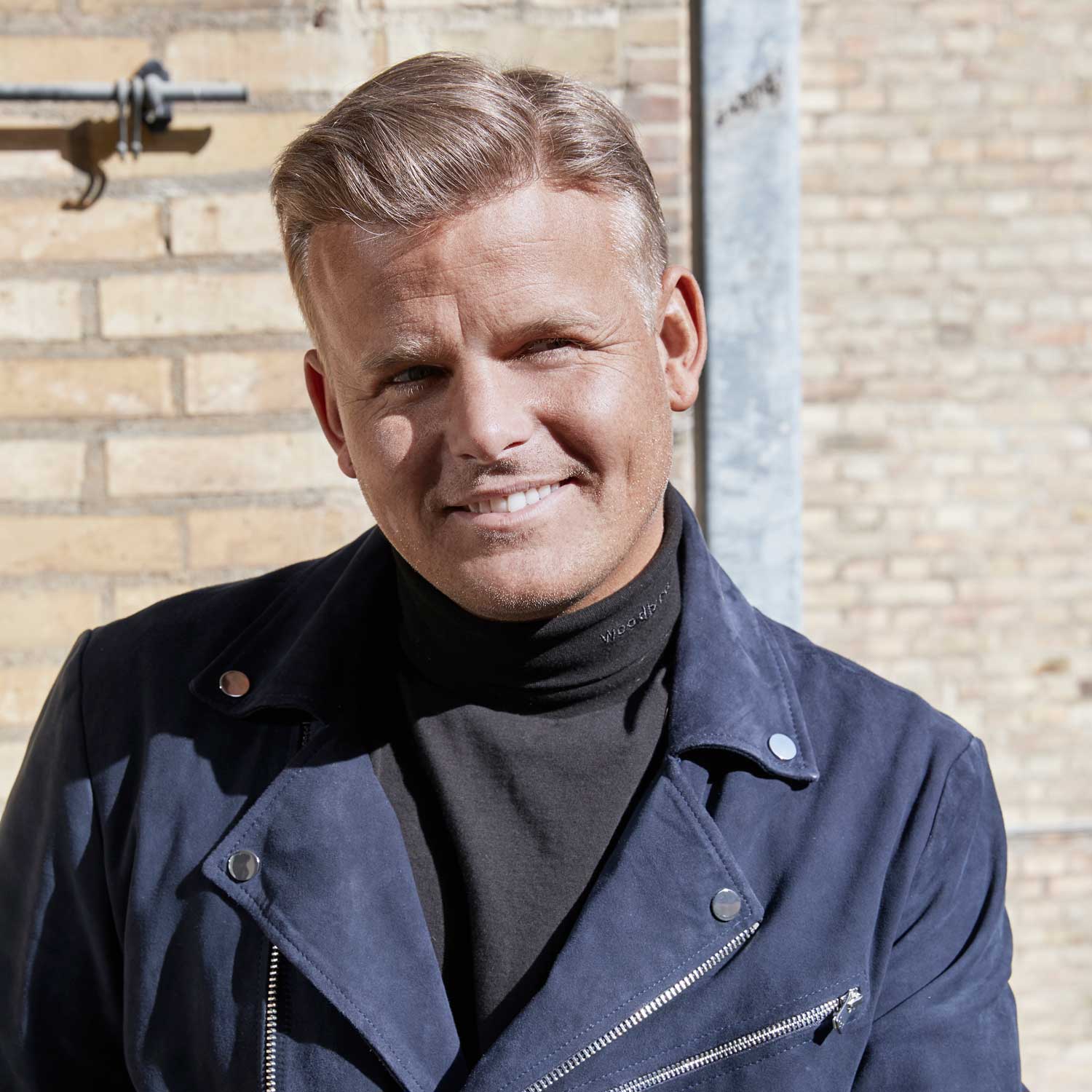Ægtehårs Toupe til mænd fra Toftild Alternativt Hår